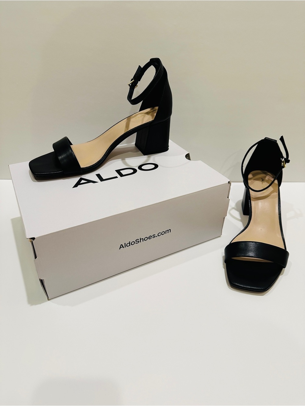 Aldo Kedeaviel Black Ankle-Strap Block Heel Sandals
